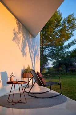 Cane-line On-the-move Table, Small, Bordeaux 12 Cane-line On-the-move Table, Small, Bordeaux -Outdoor textiles Sales 11428AL 5706TAL 5240Y103 5065ABR 72180Y10 1