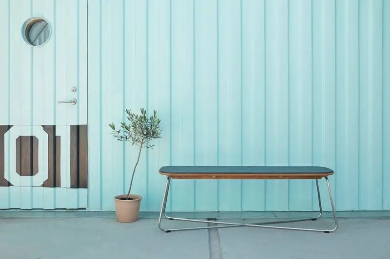 Skagerak Lilium Bench Cushion, Marine 4 Skagerak Lilium Bench Cushion, Marine - Image 2