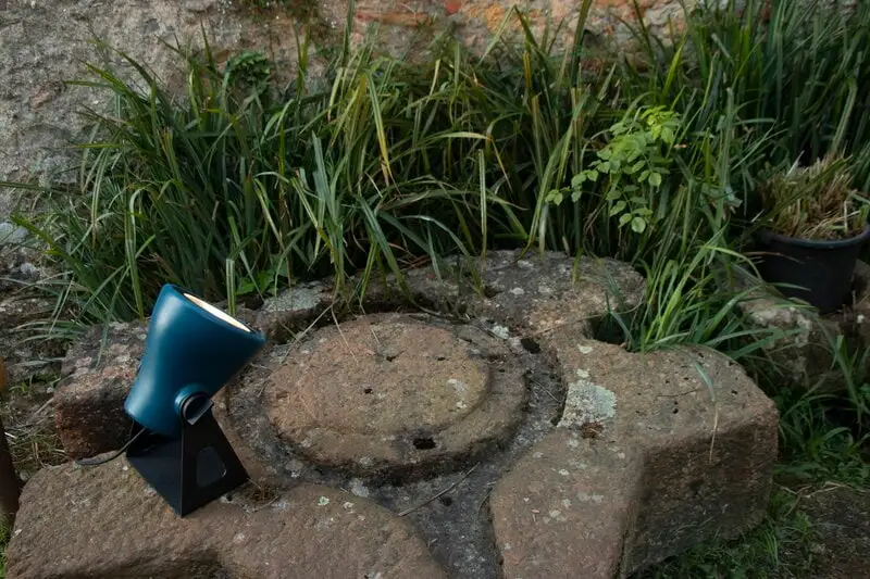 Martinelli Luce Frog Outdoor Lamp, Blue 5 Martinelli Luce Frog Outdoor Lamp, Blue - Image 3