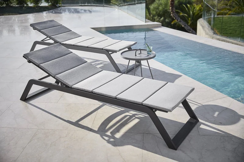 Cane-line Siesta Sunbed Cushion, Light Grey 7 Cane-line Siesta Sunbed Cushion, Light Grey - Image 5