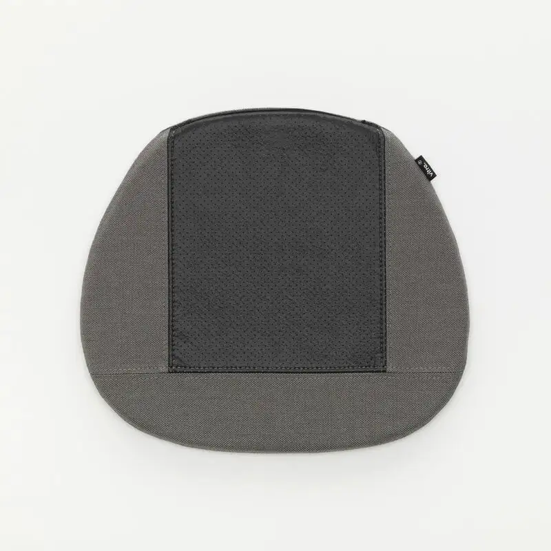 Vitra Soft Seat Outdoor Cushion B, Simmons 61 6 Vitra Soft Seat Outdoor Cushion B, Simmons 61 - Image 4