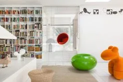 Eero Aarnio Originals Pastil Chair, Green 10 Eero Aarnio Originals Pastil Chair, Green -Outdoor textiles Sales AarnioOriginals EeroHome Entrance Final