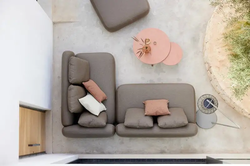 Cane-line Capture 2-seater Sofa, Taupe 5 Cane-line Capture 2-seater Sofa, Taupe - Image 3