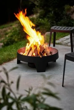 Cane-line Ember Fire Pit, Small, Black 9 Cane-line Ember Fire Pit, Small, Black -Outdoor textiles Sales Ember fire pit 3 1600px