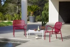 Petite Friture Week-end Lounge Chair, Burgundy -Outdoor textiles Sales M0740505 M0741009 weekend armchair coffee table burgundy white 28C29Ola Rindal lifestyle HD28129