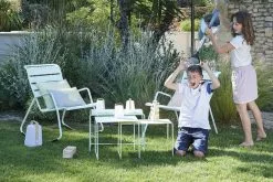 Fermob Oulala Nesting Table, Set Of 3, Sorbet -Outdoor textiles Sales MONCEAU MENTHE GLACIALE OULALA BALAD BAMBOO UCHAUX BCJ2022 SEBASTIEN EROME 1 paysage