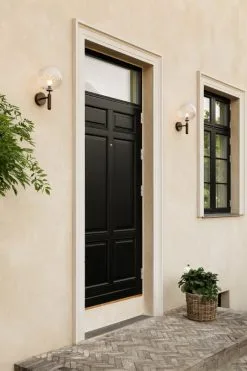 Nuura Miira Outdoor Wall Lamp, Dark Bronze - Optic Clear -Outdoor textiles Sales NUURA outdoor3312