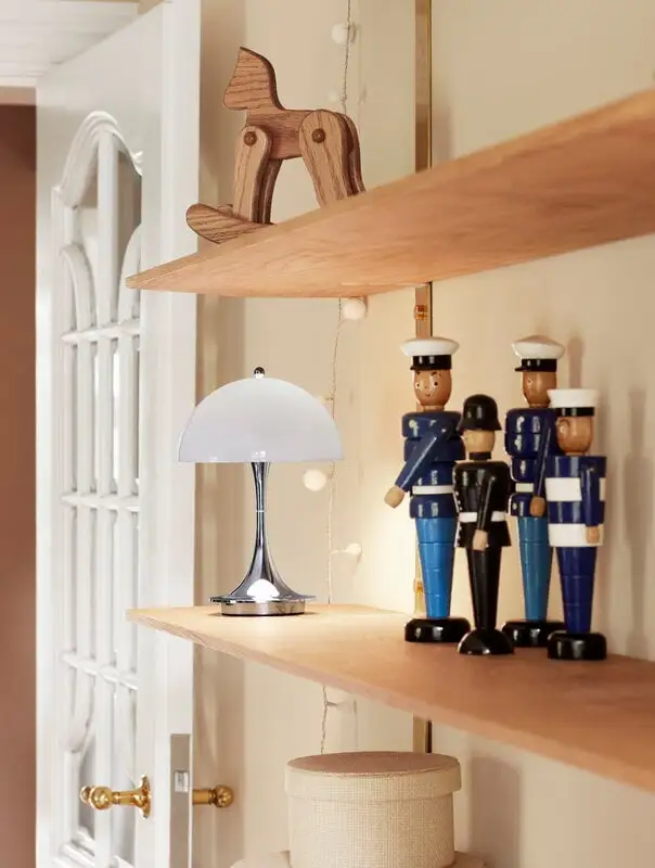 Louis Poulsen Panthella Portable V2 Table Lamp, Grey Opal 5 Louis Poulsen Panthella Portable V2 Table Lamp, Grey Opal - Image 3