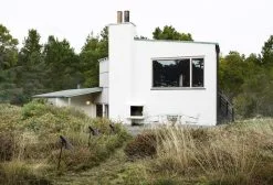 Louis Poulsen AJ Garden Bollard Lamp, Short, 3000K, Anchor Without Adaptor 13 Louis Poulsen AJ Garden Bollard Lamp, Short, 3000K, Anchor Without Adaptor -Outdoor textiles Sales SS23 AJ Garden Short 3 10007role 2